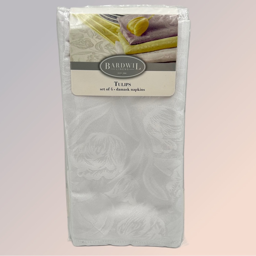 Vintage Dinner Napkins‎ Set of 4 White Floral Demask Fabric 19"x19" Contemporary